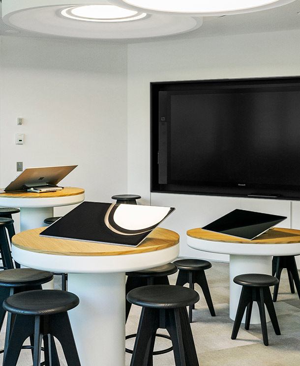 Premium Interior Fitouts smart class